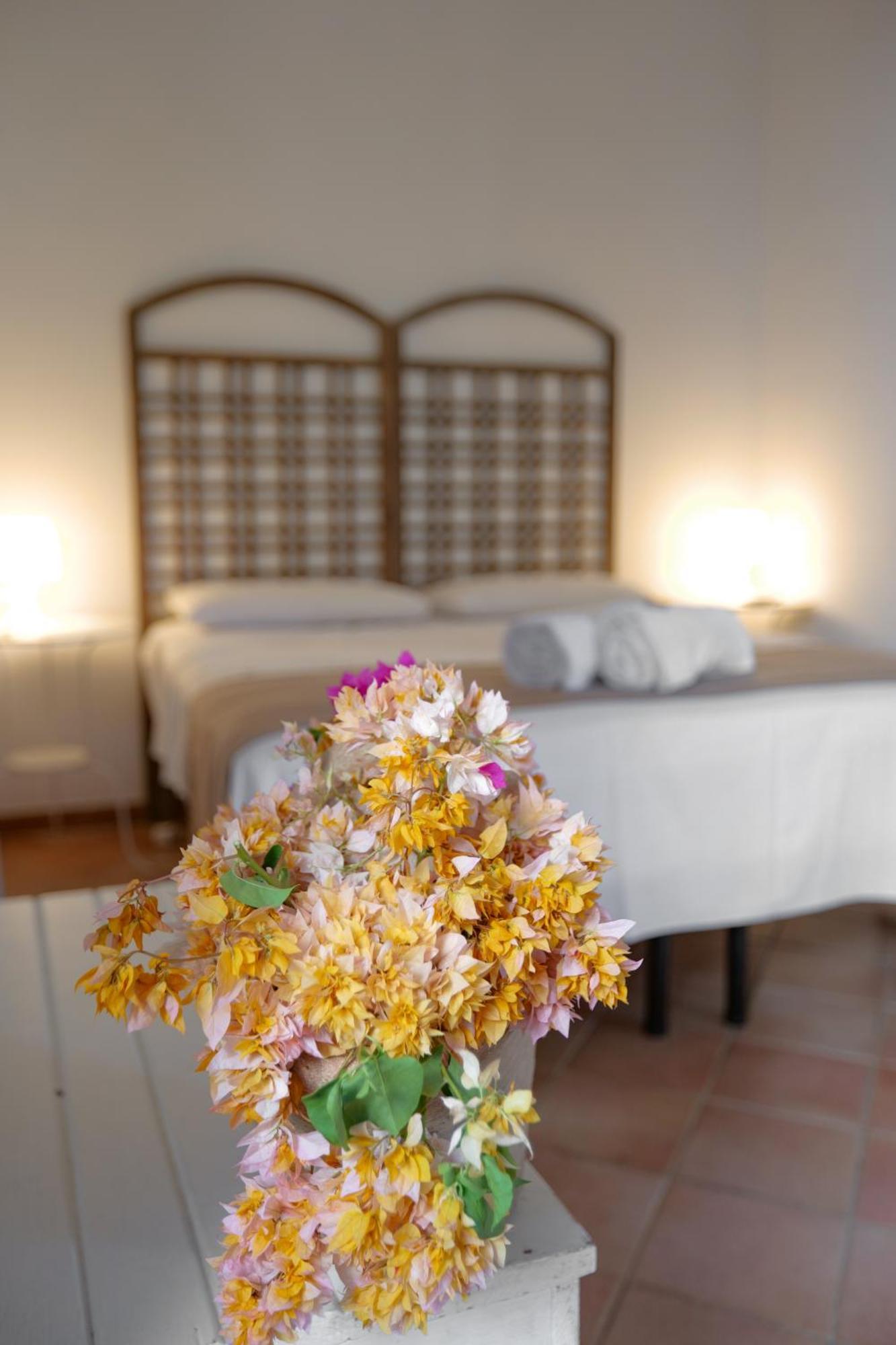 Apartamento Giardino Dell'Impossibile Di Antonino Campo Favignana Habitación foto