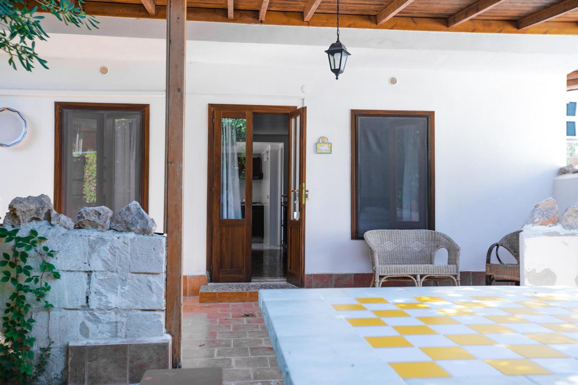 Apartamento Giardino Dell'Impossibile Di Antonino Campo Favignana Habitación foto